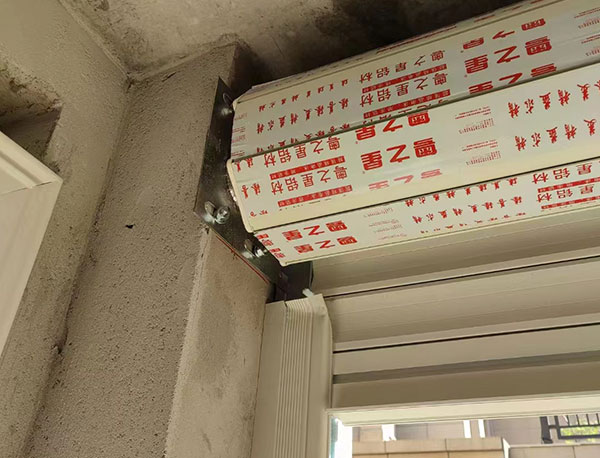 車庫(kù)門施工案例