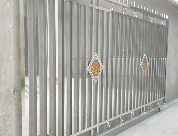 ?工業(yè)平移門案例